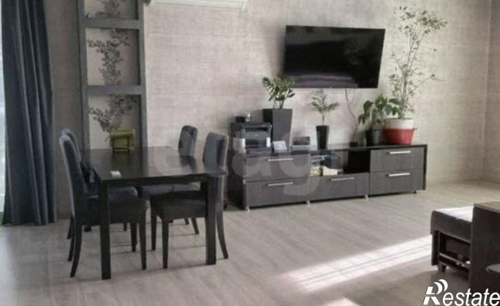 3-комн квартира Республика Татарстан (Татарстан), Казань, улица Сибгата Хакима, 40