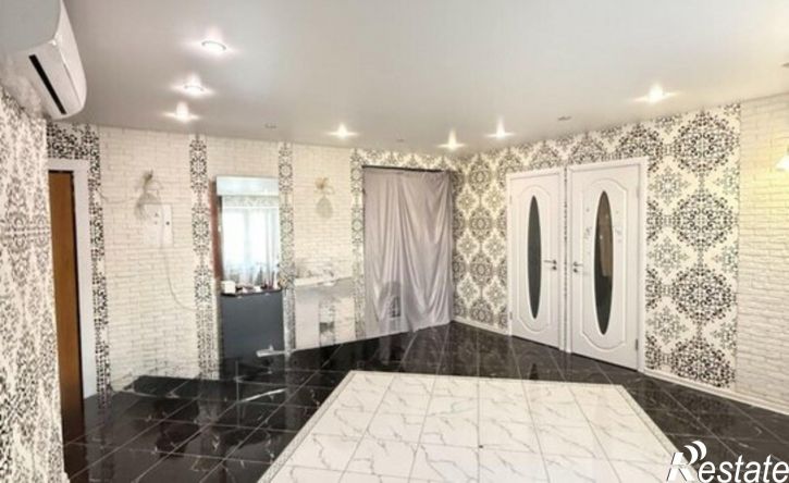 3-комн квартира Республика Татарстан (Татарстан), Казань, улица Новоселья, 4
