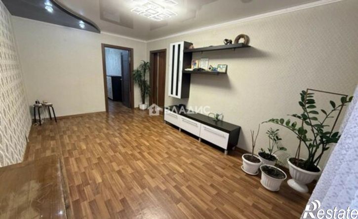 2-комн квартира Республика Татарстан (Татарстан), Нижнекамск, улица 50 лет Октября, 5