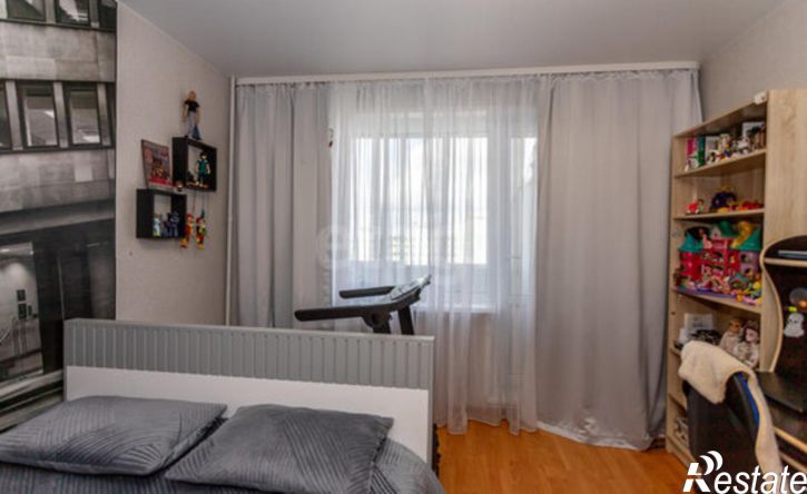 3-комн квартира Республика Татарстан (Татарстан), Елабуга, микрорайон 4/5, улица Хирурга Нечаева, 11