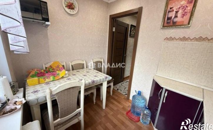 2-комн квартира Республика Татарстан (Татарстан), Нижнекамск, улица 50 лет Октября, 5