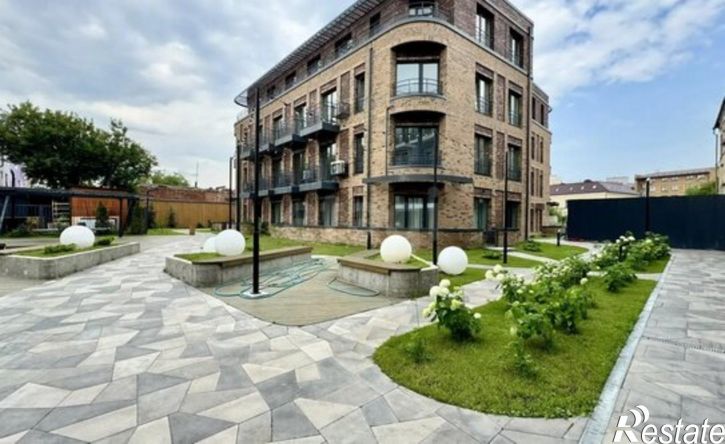 2-комн квартира Республика Татарстан (Татарстан), Казань, улица Тази Гиззата, 14А