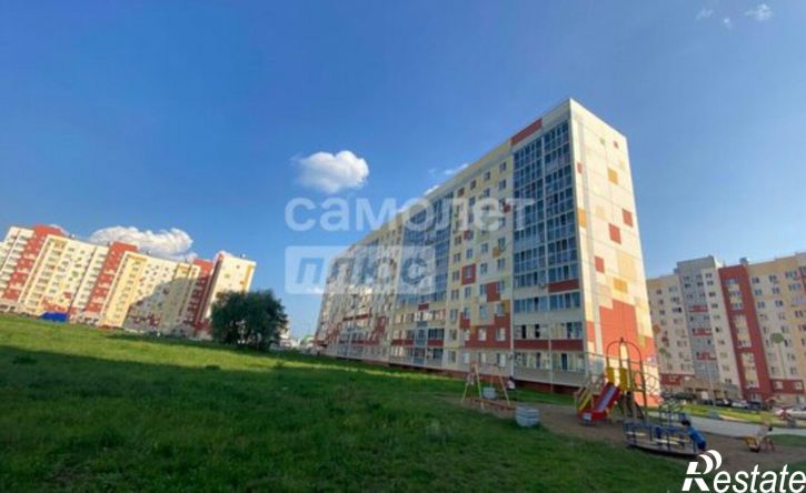 2-комн квартира Республика Татарстан (Татарстан), Нижнекамск, улица Фикрята Табеева, 35А