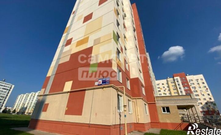 2-комн квартира Республика Татарстан (Татарстан), Нижнекамск, улица Фикрята Табеева, 35А