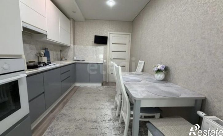 2-комн квартира Республика Татарстан (Татарстан), Казань, улица Азата Аббасова, 12