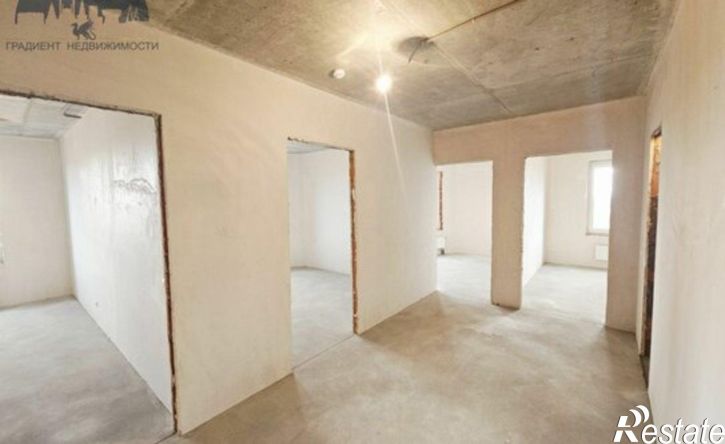 3-комн квартира Республика Татарстан (Татарстан), Казань, улица Рауиса Гареева, 103А
