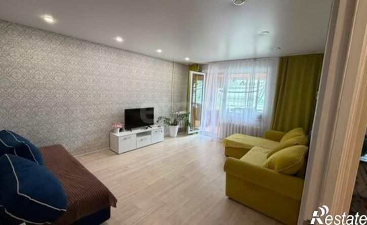 3-комн квартира Республика Татарстан (Татарстан), Набережные Челны, 49-й комплекс, 6