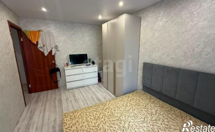3-комн квартира Республика Татарстан (Татарстан), Набережные Челны, 49-й комплекс, 6
