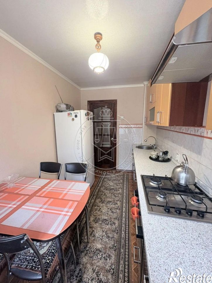 2-комн квартира Санаторная ул, 1