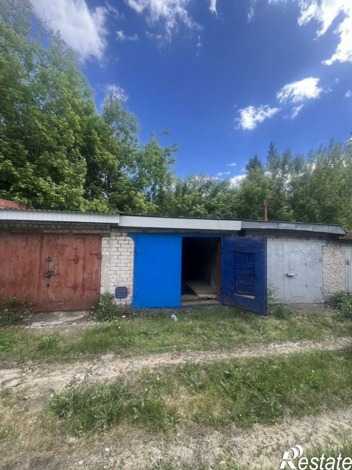 Гараж/парковка ул Шустова, 3,  д. 3