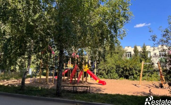 2-комн квартира Республика Татарстан (Татарстан), Альметьевск, улица Жуковского, 13