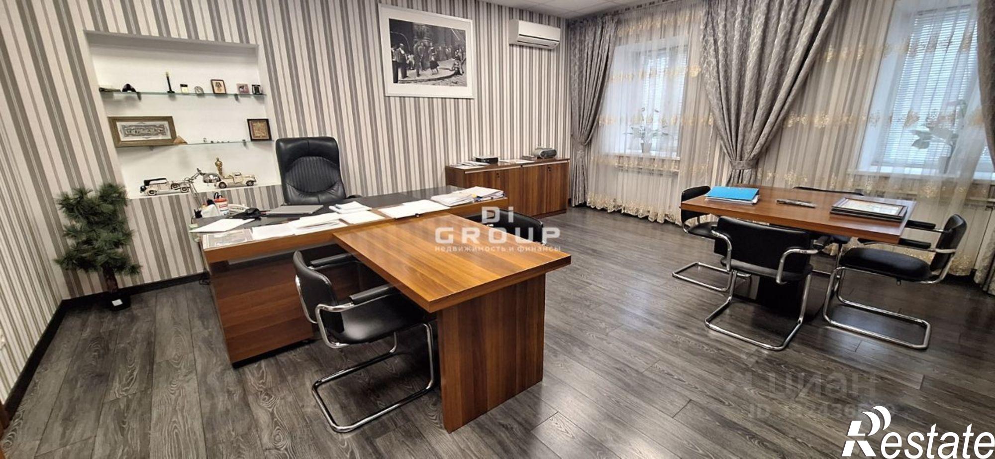 Сдать офис, помещение под офис за 309 400 рублей на Казань, Вахитовский