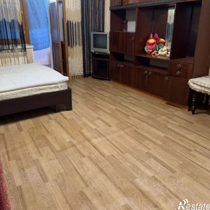 1-комн квартира ул Комарова, 11А,  д. 11А