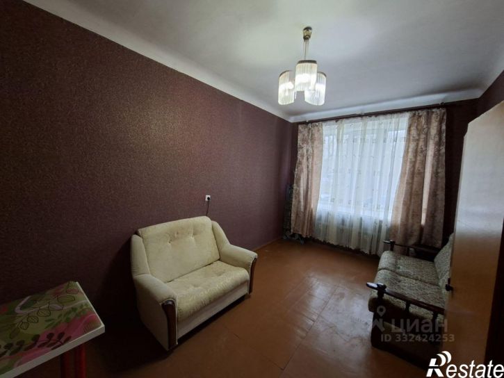 Комната Казань, Деловая улица, 3