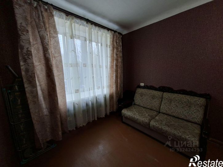 Комната Казань, Деловая улица, 3
