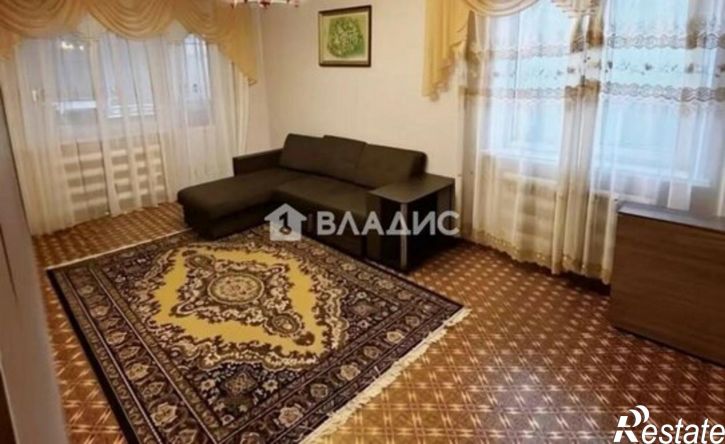 3-комн квартира Республика Татарстан (Татарстан), Альметьевск, улица Нефтяников, 35