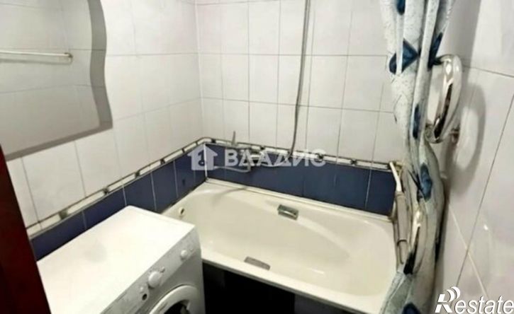 3-комн квартира Республика Татарстан (Татарстан), Альметьевск, улица Нефтяников, 35