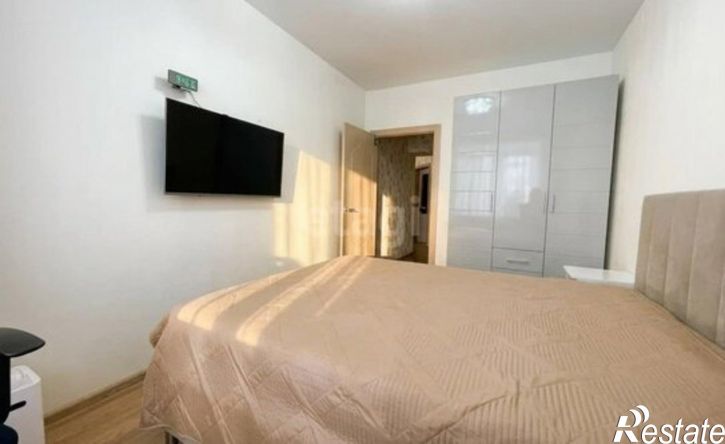 2-комн квартира Республика Татарстан (Татарстан), Казань, улица Рауиса Гареева, 92