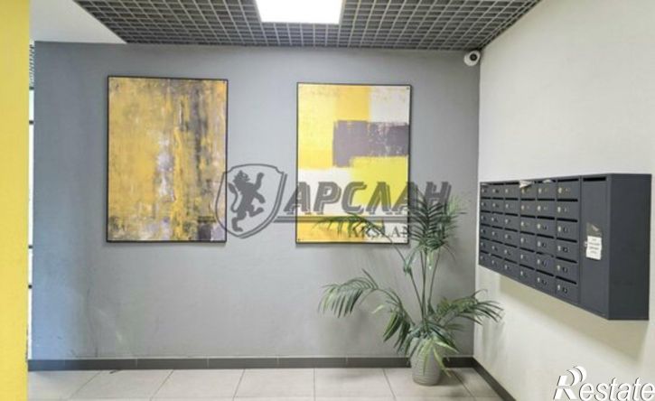 3-комн квартира Республика Татарстан (Татарстан), Казань, улица Генерала Махмута Гареева, 9/1
