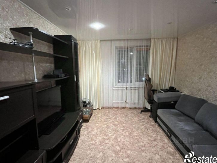 3-комн квартира Нижнекамск, проспект Мира, 32