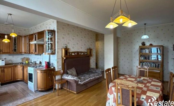 3-комн квартира Республика Татарстан (Татарстан), Казань, Кремлёвская улица, 2А/4