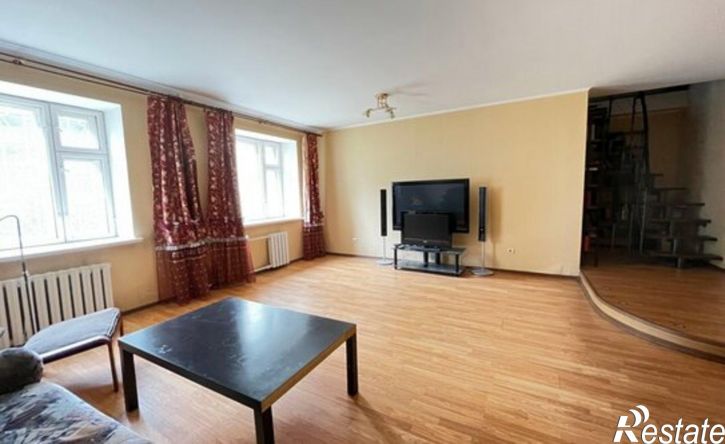 4-комн квартира Республика Татарстан (Татарстан), Казань, улица Блюхера, 4