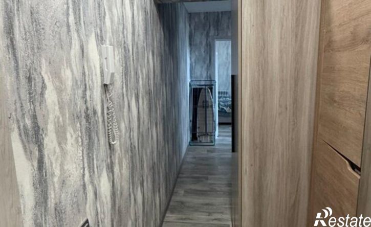 1-комн квартира Республика Татарстан (Татарстан), Елабуга, микрорайон 4/5, улица Автомобилистов, 2