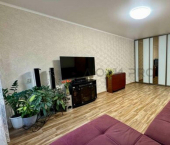 3-комн, 58кв м, этаж 3/5 Шишкинский б-р, 7