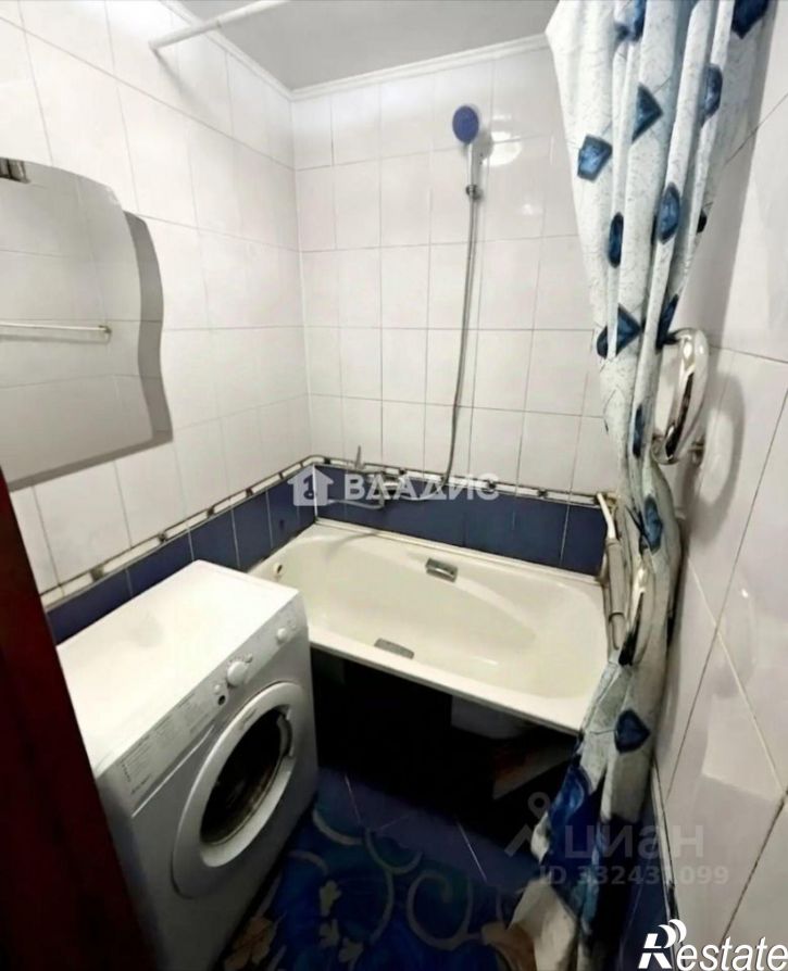 3-комн квартира ул Нефтяников, 35,  д. 35