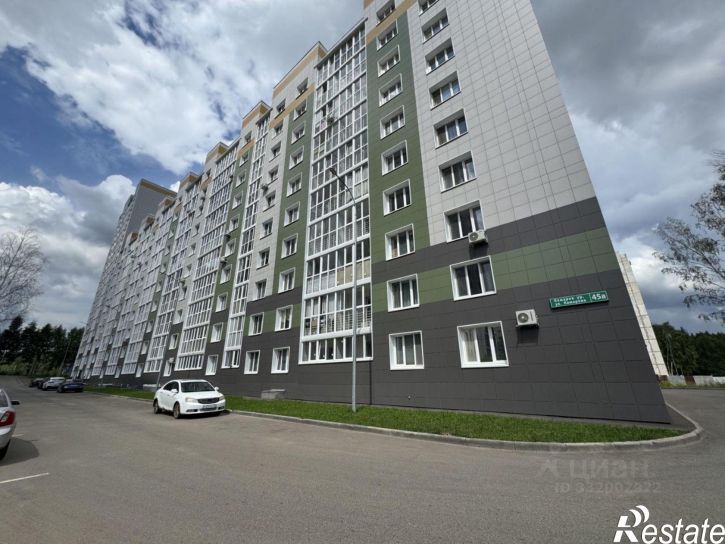 1-комн квартира ул Комарова, 45А,  д. 45А