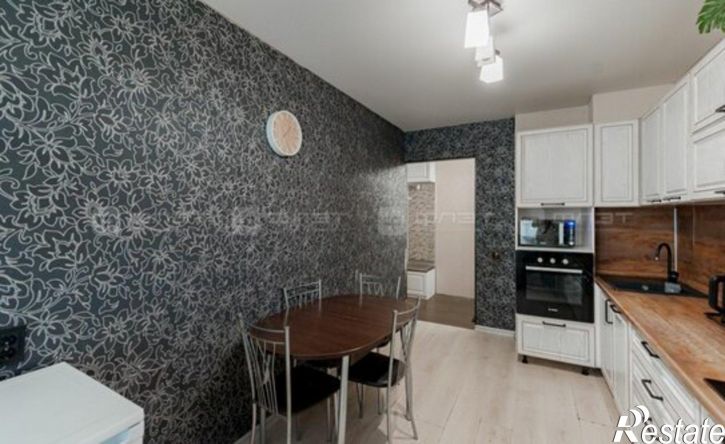 3-комн квартира Республика Татарстан (Татарстан), Казань, улица Кул Гали, 27