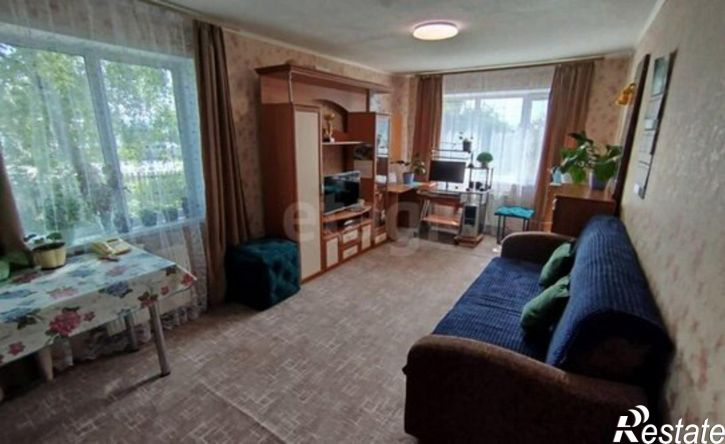 2-комн квартира Республика Татарстан (Татарстан), Лаишево, улица Лебедевой, 42