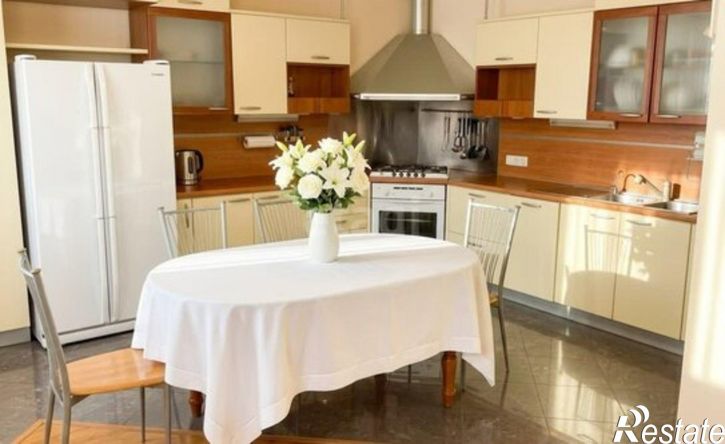 5-комн квартира Республика Татарстан (Татарстан), Казань, улица Космонавтов, 55