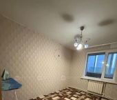 2-комн, 52кв м, этаж 1/4 ул Калинина, 48