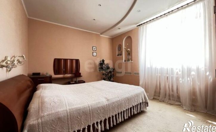 3-комн квартира Республика Татарстан (Татарстан), Зеленодольск, улица Гастелло, 7