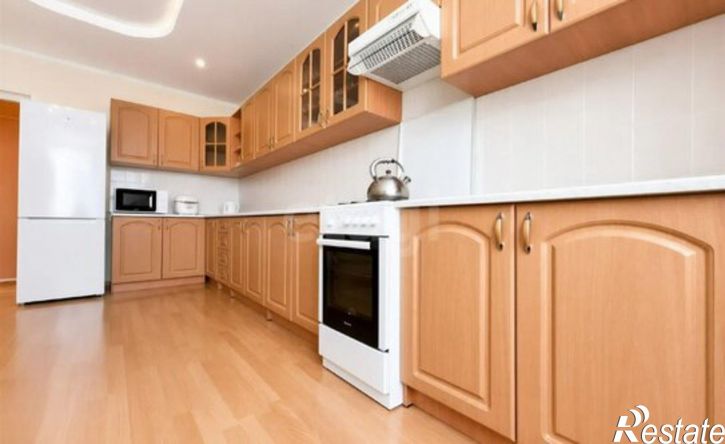 3-комн квартира Республика Татарстан (Татарстан), Зеленодольск, улица Гастелло, 7