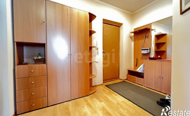 3-комн квартира Республика Татарстан (Татарстан), Зеленодольск, улица Гастелло, 7