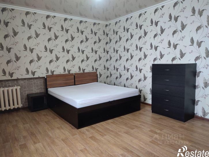 3-комн квартира пр-кт Нефтяников, 19,  д. 19