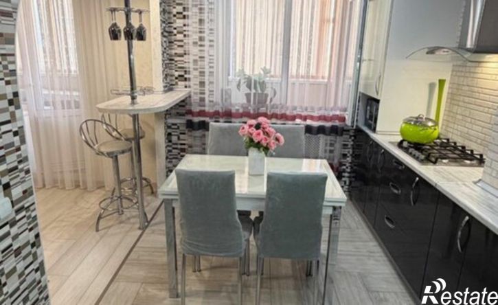 2-комн квартира Республика Татарстан (Татарстан), Зеленодольск, проспект Строителей, 32