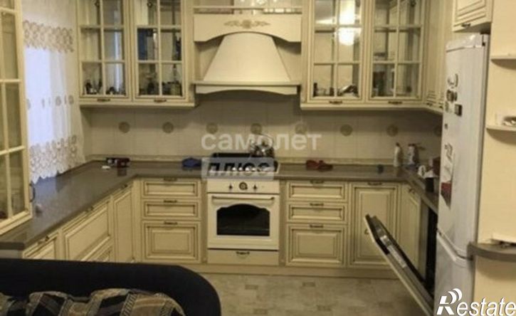 3-комн квартира Республика Татарстан (Татарстан), Нижнекамск, Южная улица, 6