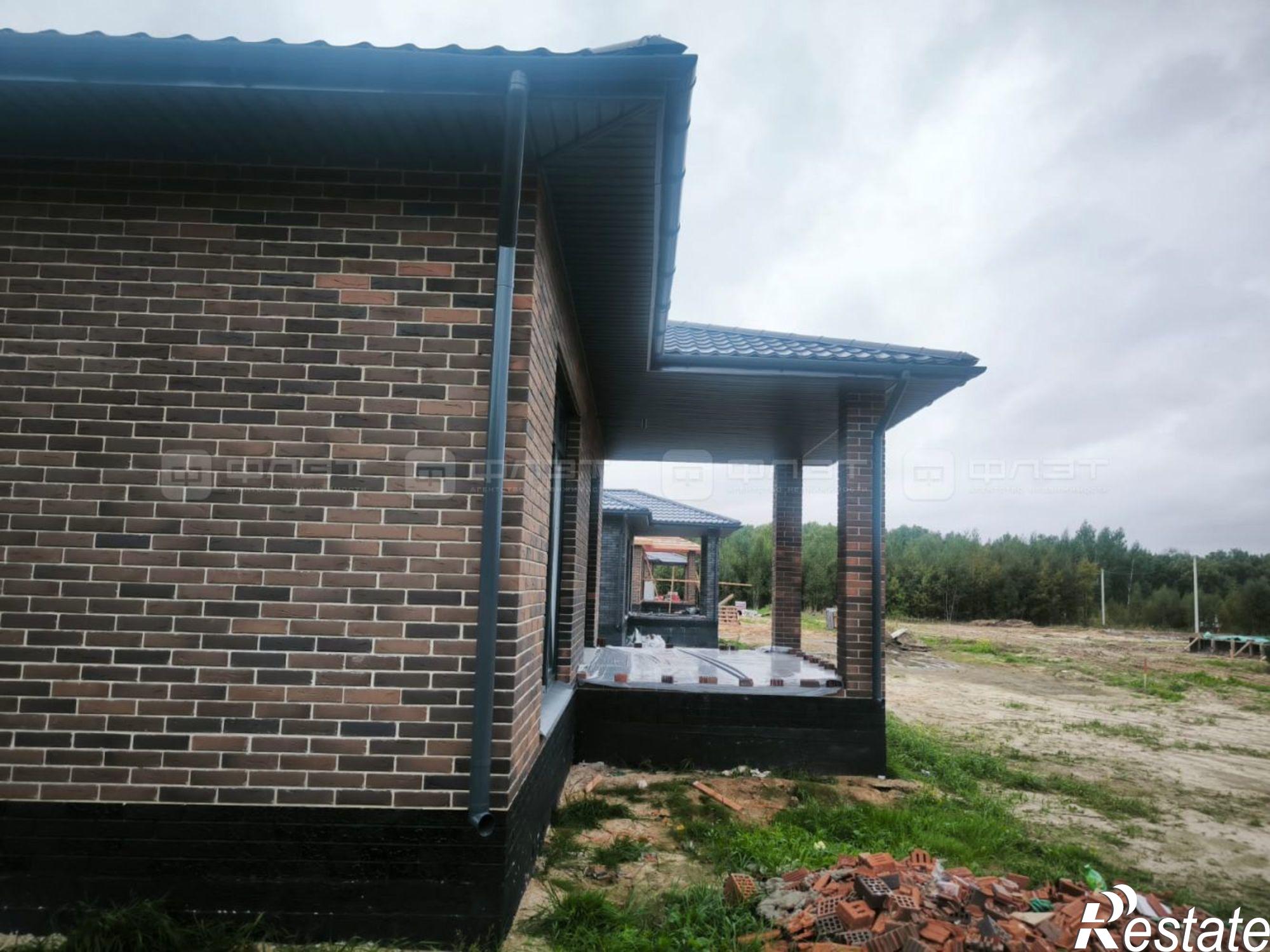Купить дачу, дом, коттедж за 9 300 000 рублей на ул. Кедровая, дом 5