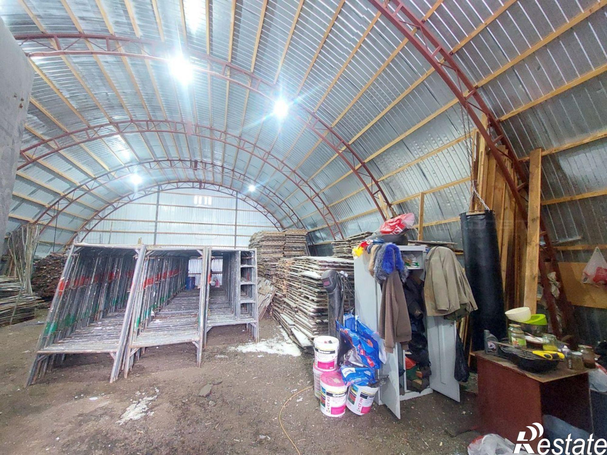 Купить складское помещение за 35 000 000 рублей на ул. Центральная