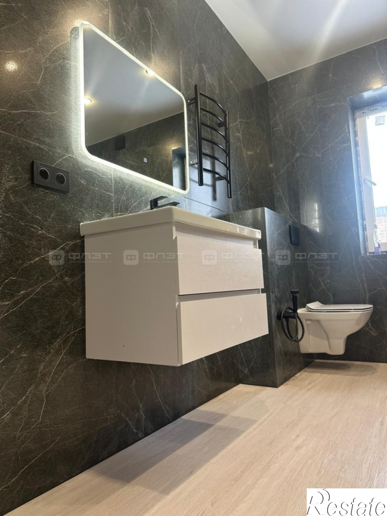 Купить дачу, дом, коттедж за 10 150 000 рублей на ул. Тенистая, дом 9
