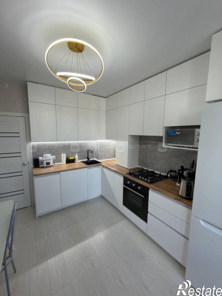 2-комн квартира ул. Азовская, дом 4