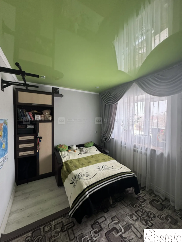 2-комн квартира ул. Комарова, дом 5