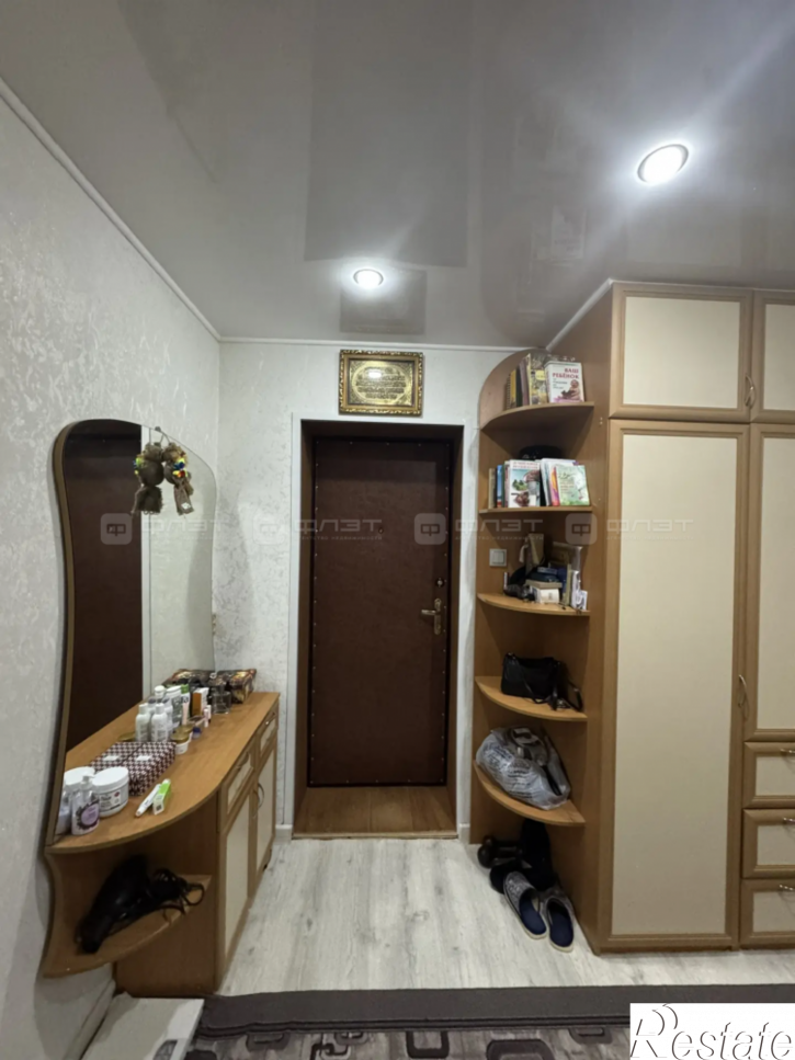 2-комн квартира ул. Комарова, дом 5