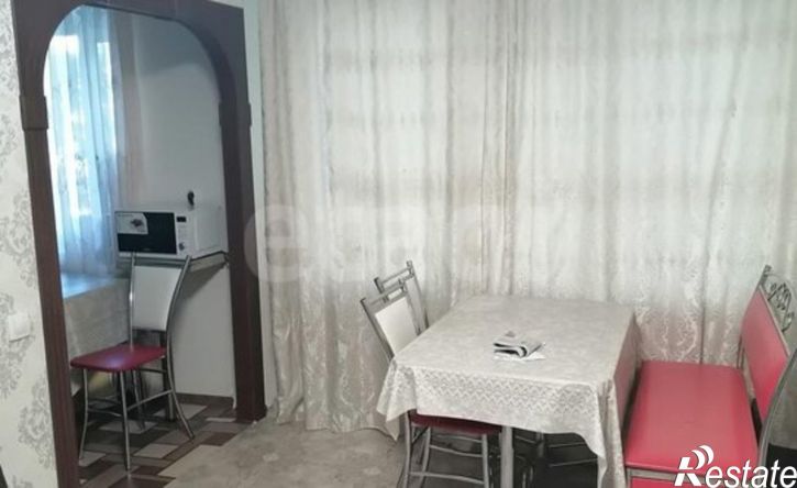 3-комн квартира Республика Татарстан (Татарстан), Альметьевск, улица Ленина, 87