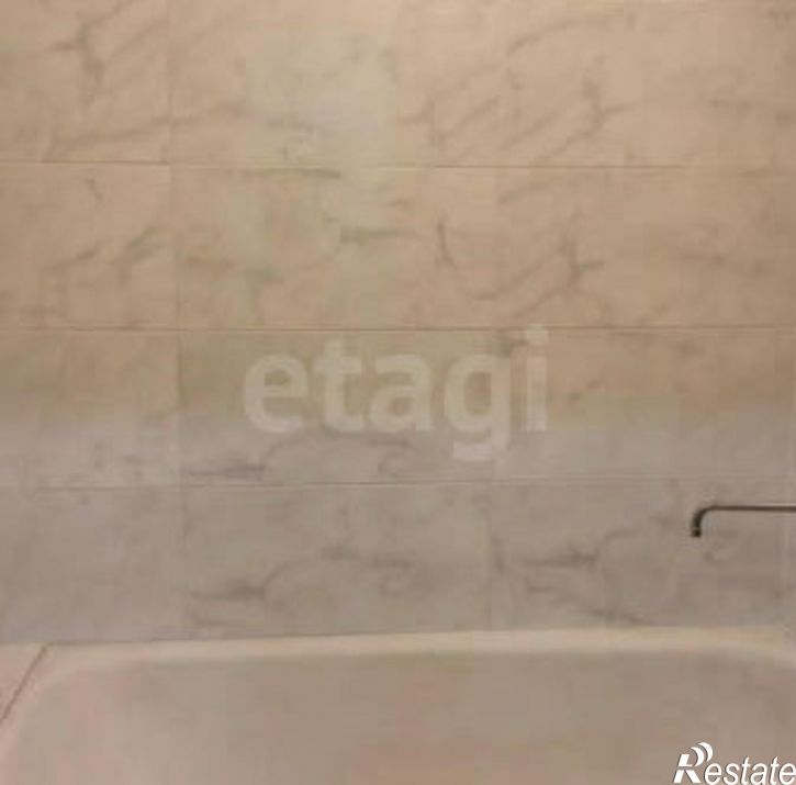 2-комн квартира ул Бурмистрова, 15,  д. 15