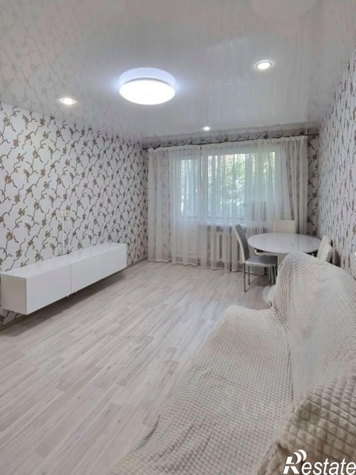 2-комн квартира Казань, улица Лушникова