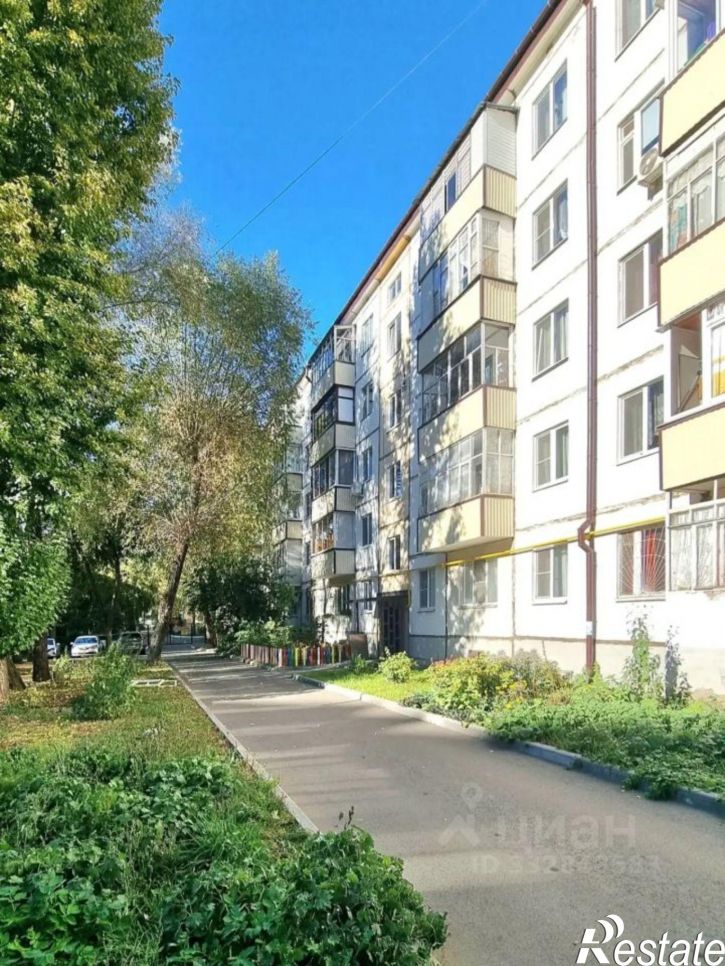 2-комн квартира Казань, улица Лушникова
